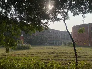 Panjab University Chandigarh Academic building photo 3